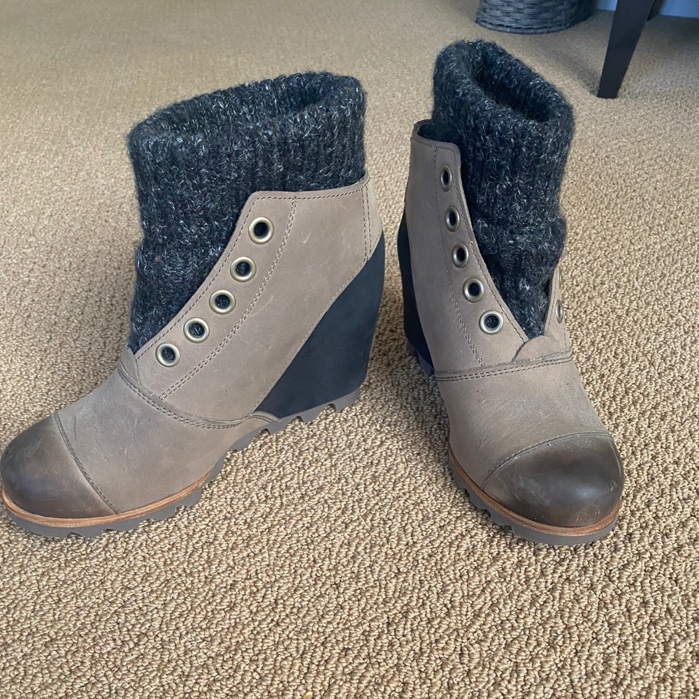 Sorel Wedge Boots